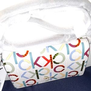 Calvin Klein  Crossbody